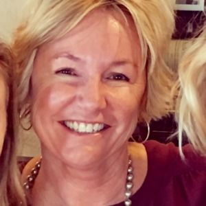 Meet your Posher, Eva